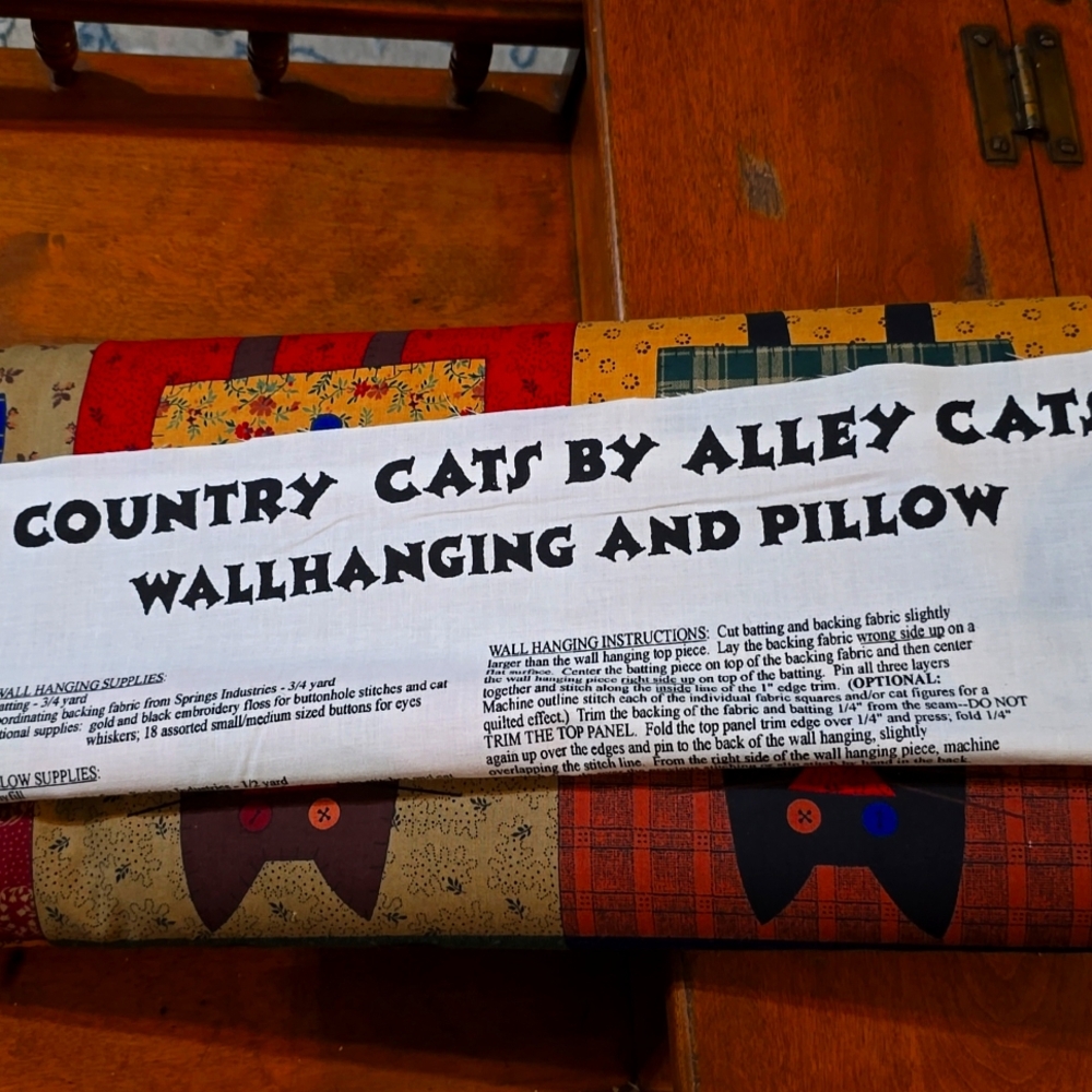 Country Cats By Alley Cats Tales Wall Hanging Pillow Fabri-Quilt 44/45" Wide
